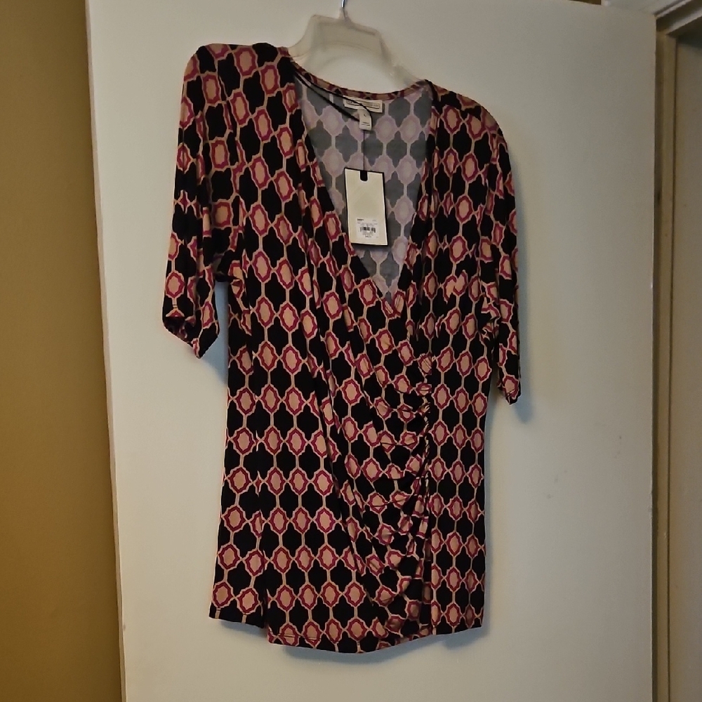 Dana Buchman Pink and Black Geometric Blouse